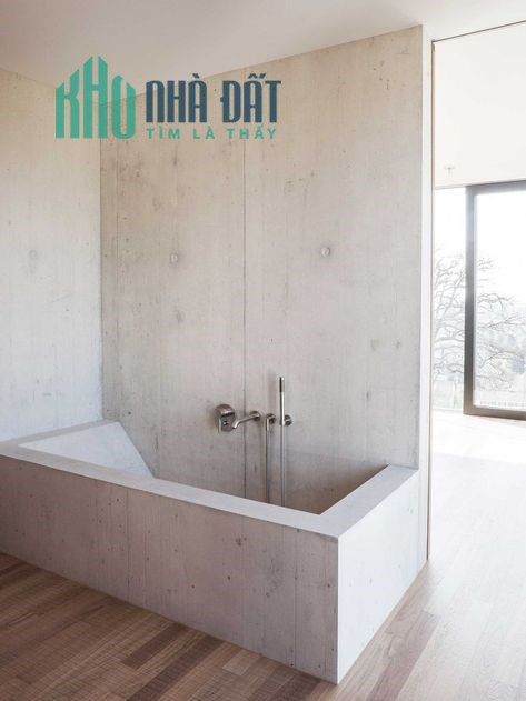 Bán nhà mt đường ĐÀO DUY ANH. + Kết cấu 4 tầng, diện tích 90m2 ( 4m5* 20m ), đường 6m, lề 3m.