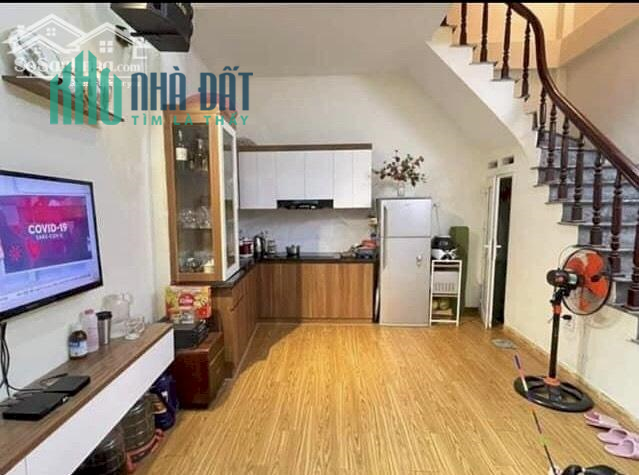 BÁN NHÀ 5 TẦNG, MẶT TIỀN 4.5M, NGÕ 1 BÙI XƯƠNG TRẠCH, THANH XUÂN, HÀ NỘI. GIÁ CHỈ 2,49 TỶ