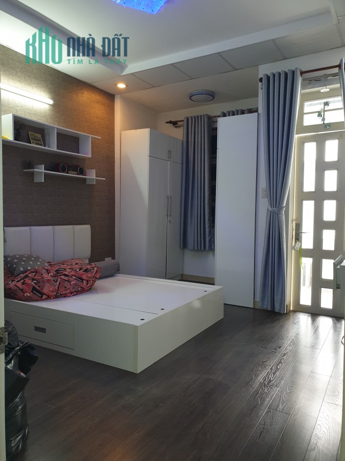 Nhà hẻm xe hơi Phan Văn Trị Phường 11 Bình Thạnh, Ngang 4, 96m2, 3PN