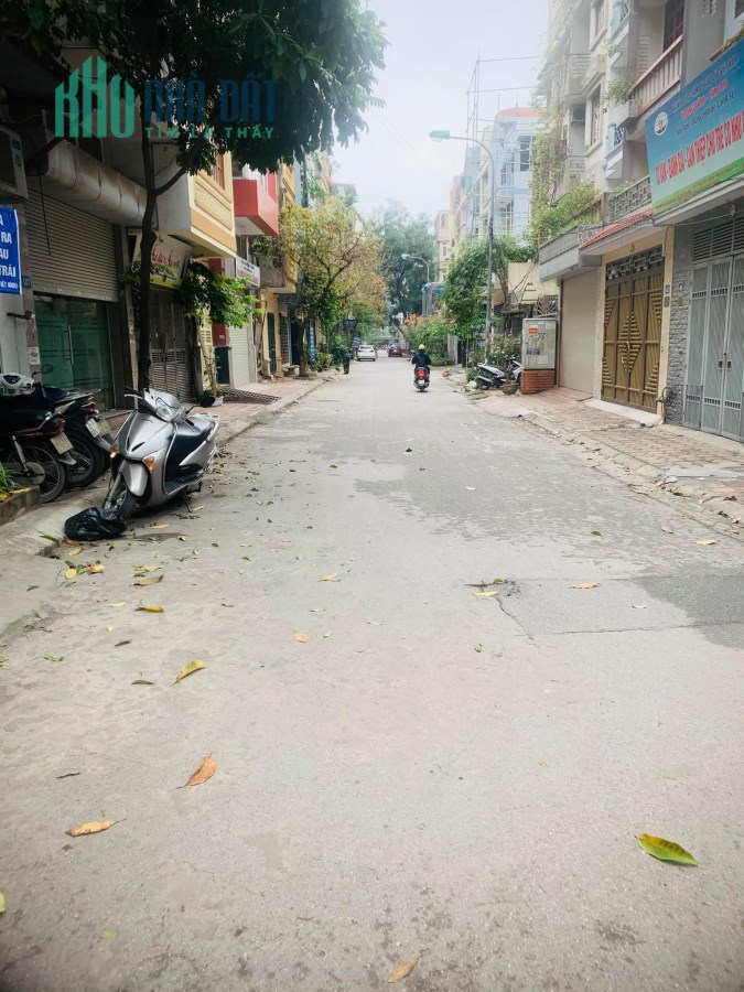 Bán đất ngõ 268 Ngọc Thụy,đường ô tô tránh,kinh doanh,52m2,mt 5.1m.Lh:0989126619.
