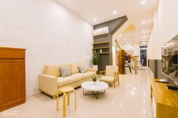 hà nhỏ Hoàng Văn Thái, Thanh Xuân,3 mặt thoáng, 30m2 x 3T, Ở ngay 2.2 tỷ