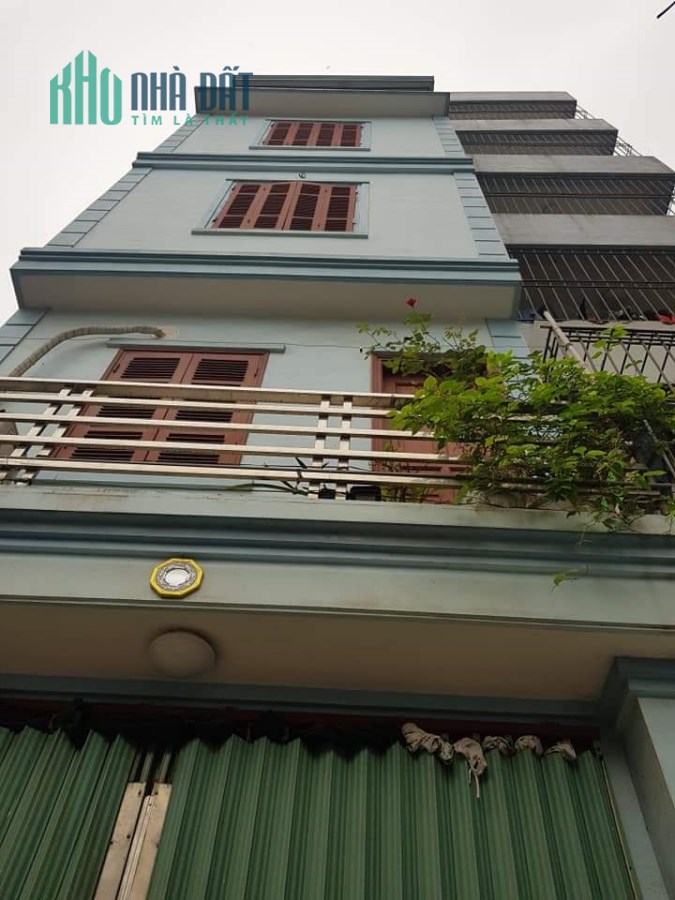 Nhà hiếm, Bằng Liệt, Hoàng Mai, Hà Nội, diện tích 35m2, 5 tầng, giá 3.5 tỷ, 0985876581