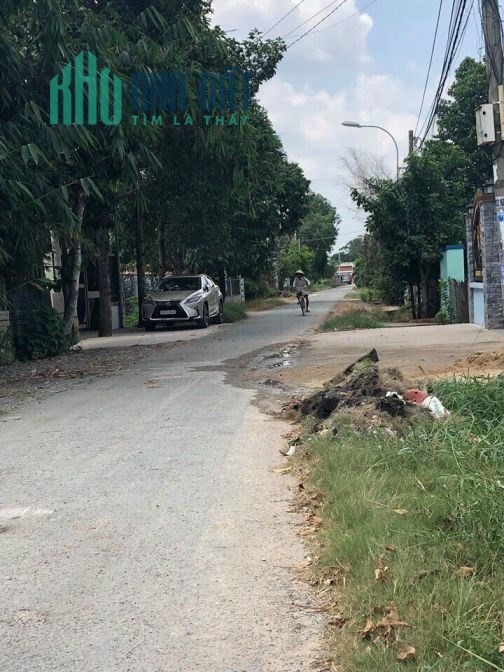 Cần bán nền đất thổ cư, sổ riêng. Đã san lấp, mặt tiền đường nhựa 6m