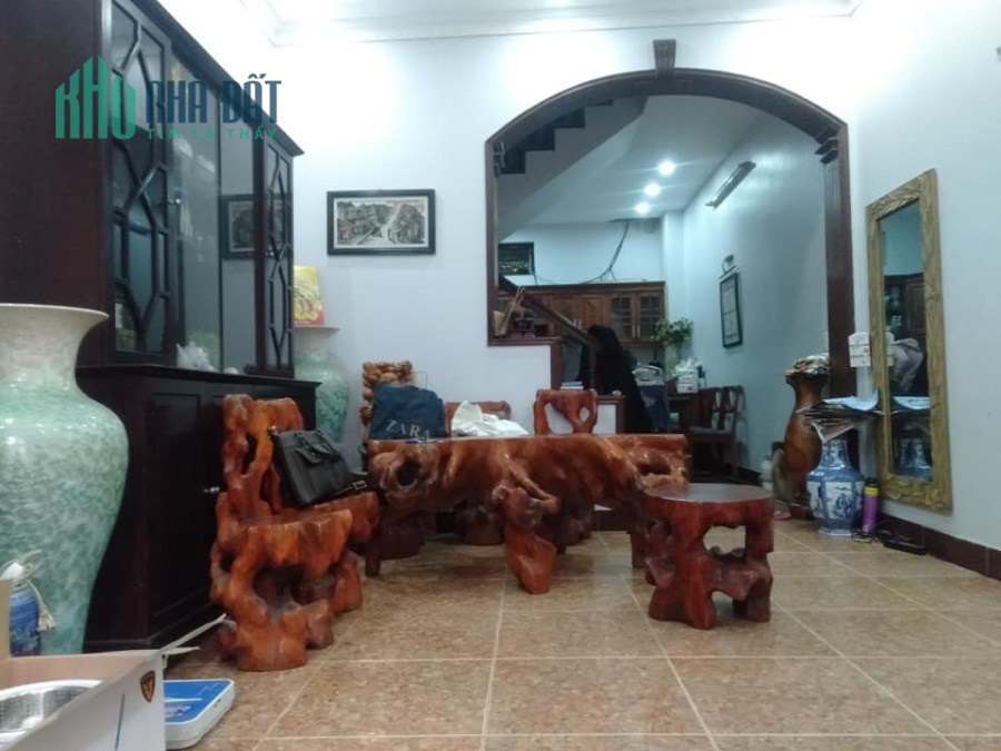 Bán nhà Ngô Quyền – Hà Đông, phân lô Quân Đội, Ôtô 4 chỗ đỗ cửa, Giá 3.8Tỷ.