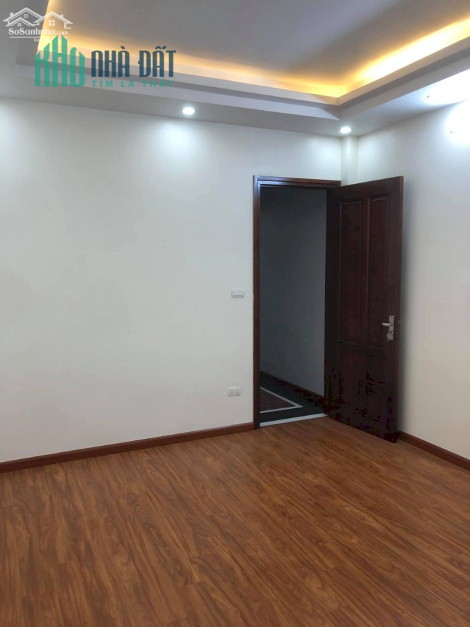 Bán nhà 2 mặt tiền Quang trung 65m2 x 3 tầng, ô tô tránh, chỉ 5.3 tỷ