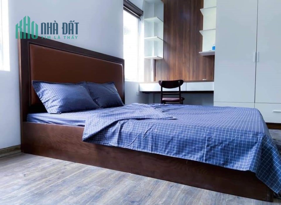 QÚA RẺ, Đội Cấn 79 m x 4 tầng, Mt 6.9m, ô tô, giá 8.7 tỷ. LH 0981588619.