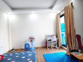 HÓT VỠ NỢ Bán nhà Nam Từ Liêm dt 55m2, 4t, 2 tỷ 4, ô tô đỗ cửa, nhà mới ở ngay.