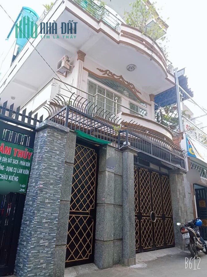 Hẻm xe hơi nhựa Nguyễn Văn Công 6x12m, 3 Tầng đúc 7.6 tỷ