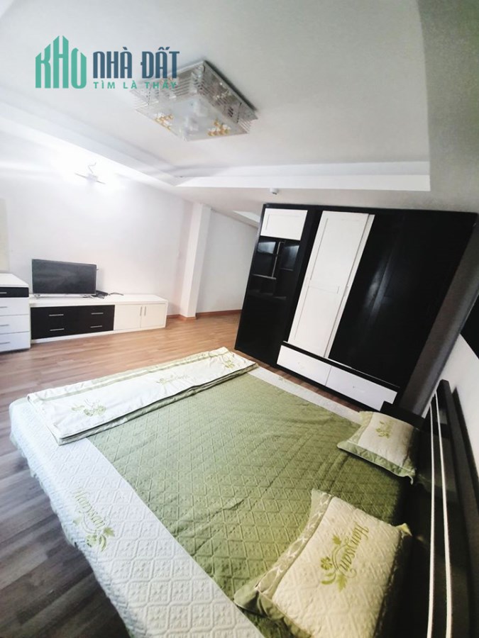 Bán Mặt phố Hồng Hà giá 7.2 tỷ, 80m2, MT 6,5m, kinh doanh sầm uất