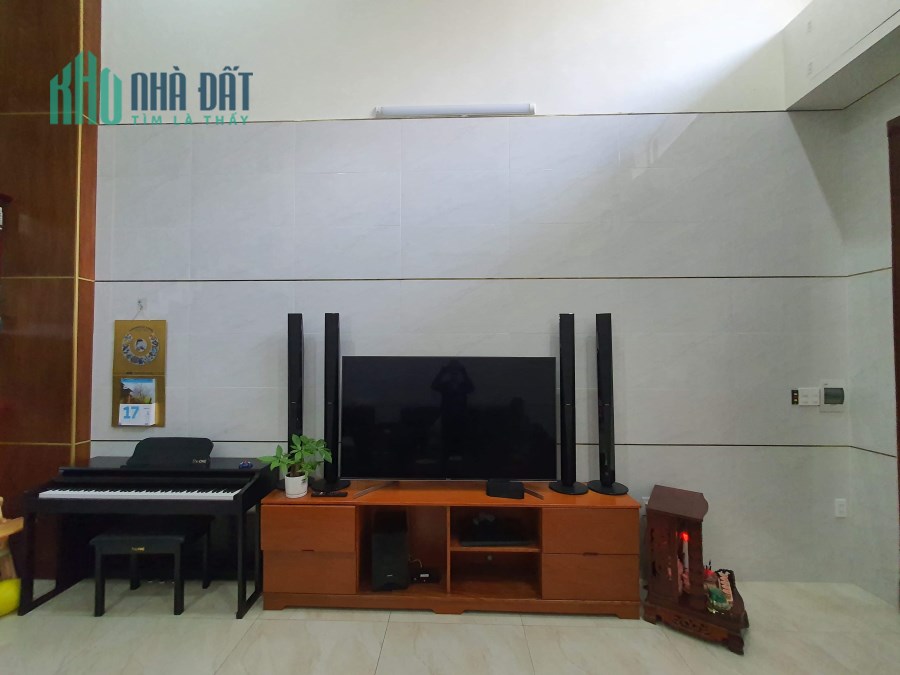 Bán nhà Nguyễn Thái Sơn - Gò vấp - 3 tầng - 50m2- chỉ 3,9ty