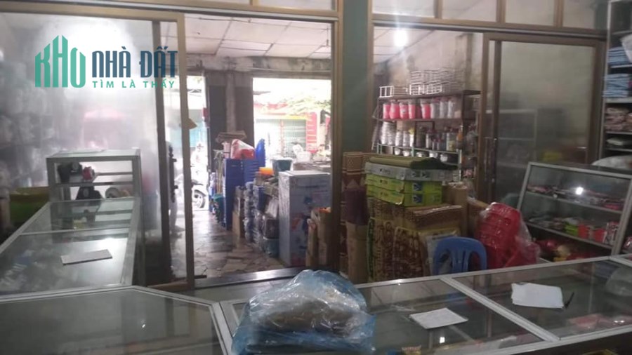 Bán nhà mặt phố Lò Đúc 134m2 để chia tài sản cho các con. GIÁ RẺ BẤT NGỜ !