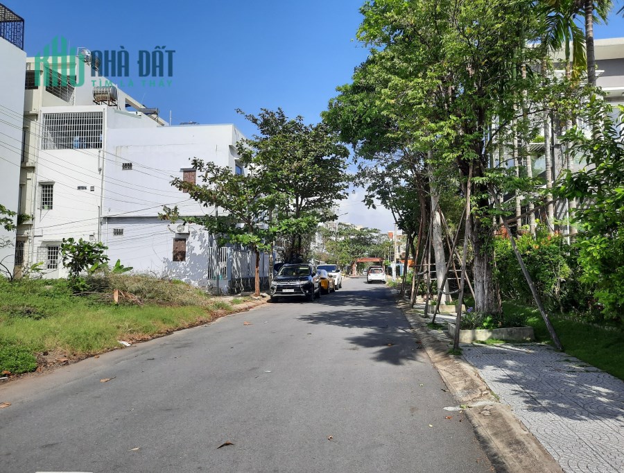 Chính chủ bán đất mặt tiền quận Hải Châu , ngay dự án Regal Pavillon Đà Nẵng