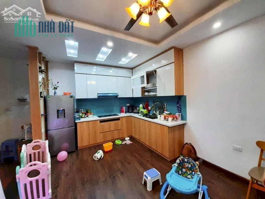 Kế Lotte Quận 7 - 80m2 hẻm thẳng Ôtô vào nhà - full nội thất chỉ 5 tỷ 7 (0902664082)