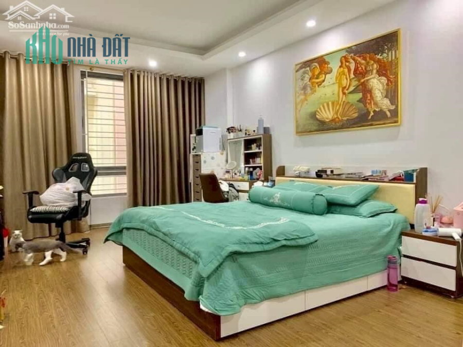 Quận 7 - gần 45m2 ngang 4.6m - HXH 20m ra mt mới ở ngay hơn 3 tỷ chút (0902664082)