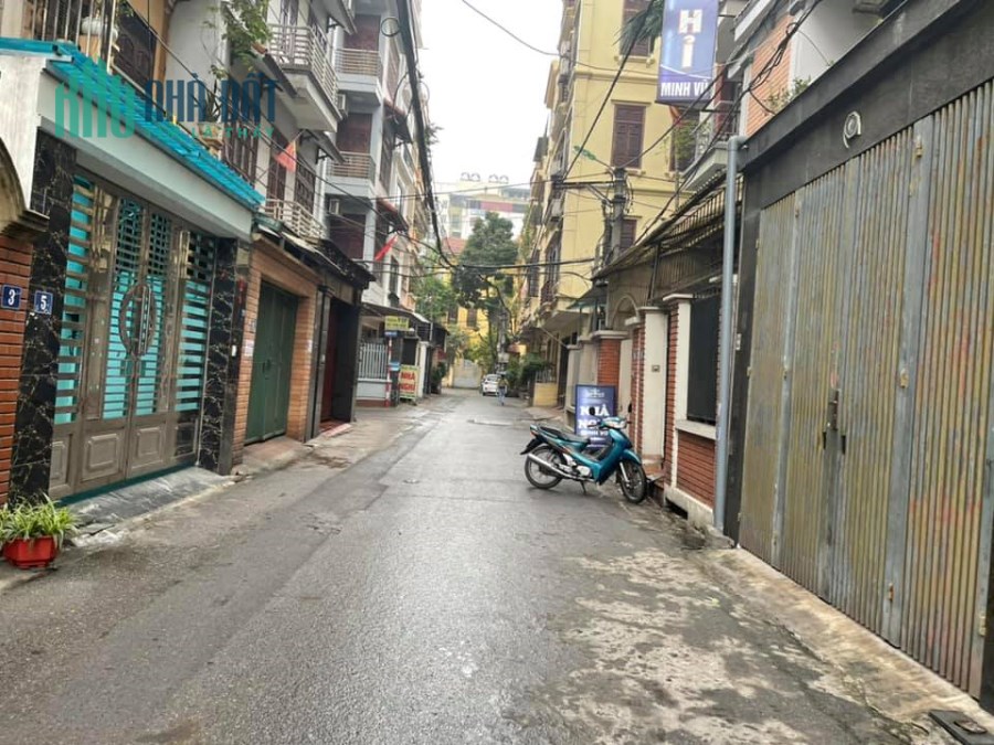 Bán nhà Phố Trần Quốc Hoàn, Cầu Giấy, Hà Nội. 54m2x6t, giá 12.2 tỷ.