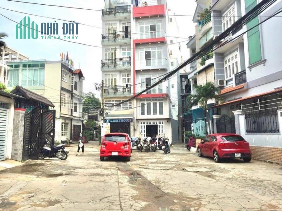 Bán gấp nhà HXH, Nguyễn Văn TRỗi, Quận Phú Nhuận, DT 4.5x8.5, giá 4 tỷ9 , 0908356060 Ms Vy.