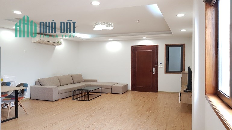 Cho thuê căn hộ dịch vụ tại Yên Phụ, Tây Hồ, 65m2, 1PN, đầy đủ nội thất hiện đại, ban công