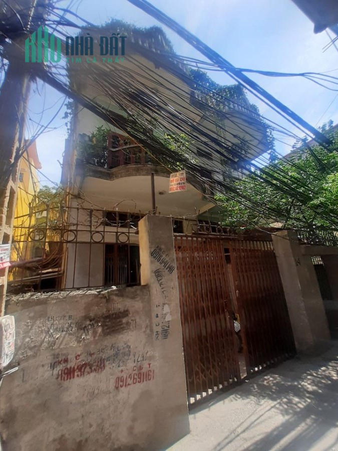 Bán nhà Nguyễn Văn Cừ 105m2, MT 5.2m, Sát mặt phố, Đầu tư, VP, CCMN.