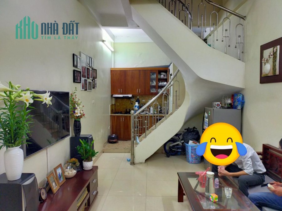 Bán nhà Thái Hà, Đống Đa - Ô tô, Kinh doanh đỉnh,  lô góc, 30M, giá 4.5 Tỷ.