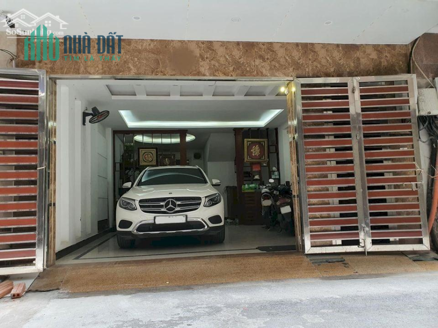 9 tỷ Quận 7 – 128m2 Ôtô vào nhà, quan chức cao cấp cần bán để dưỡng già (0902664082)