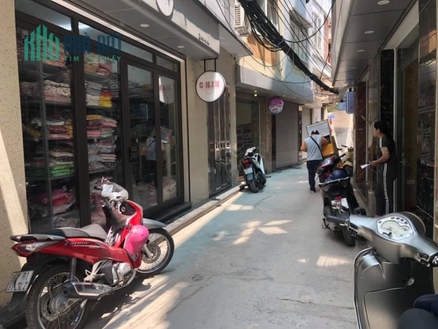 Nhà đẹp Đường Khương Đình, Q Thanh Xuân, DT 37m2x5 tầng.