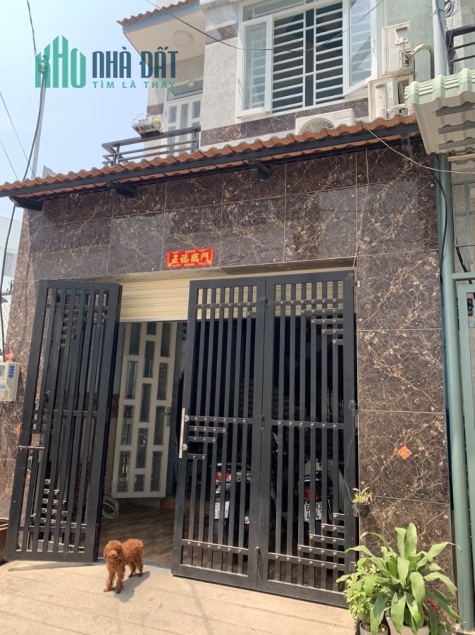 Bán nhà CMT8, Quang Vinh, Biên Hòa: 4,3 x 15, giá: 3,5 tỷ
