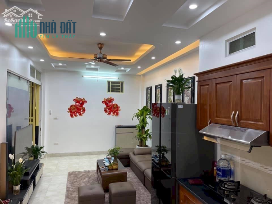 NHÀ RẺ ĐẸP, 35m2 X 4 TẦNG PHỐ TÂN TRIỀU, TRIỀU KHÚC, HUYỆN THANH TRÌ, HÀ ĐÔNG. GIÁ HƠN 2 TỶ.