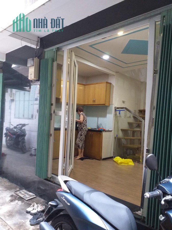 BÁN NHÀ ĐẸP P.PHẠM NGŨ LÃO, Q.1. 35M2, 3 TẦNG. GIÁ 6,4 TỶ