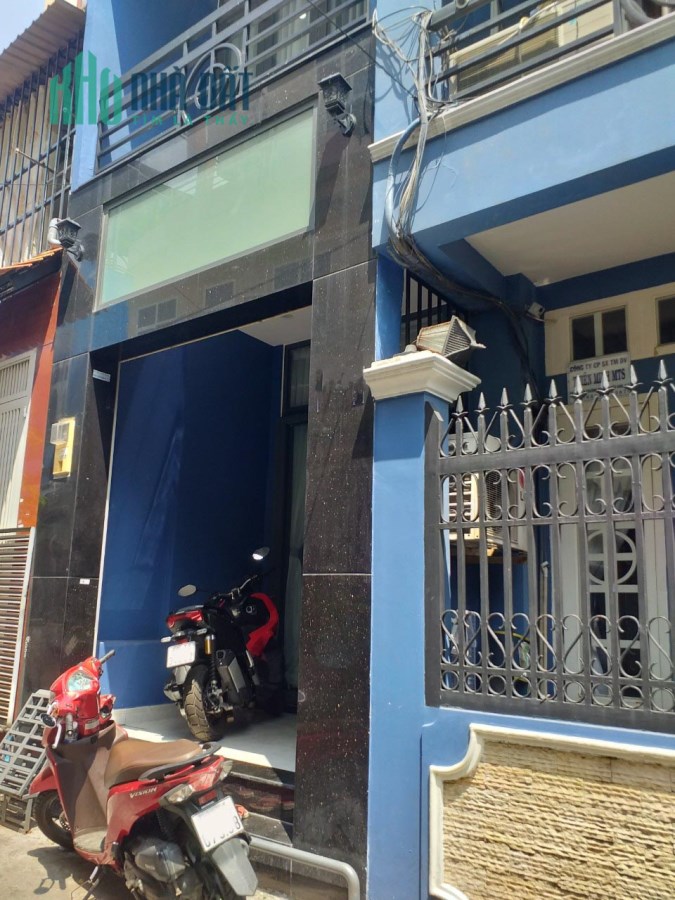 BÁN NHÀ ĐẸP P.TÂN ĐỊNH, Q.1. 27M2, 2 TẦNG. GIÁ 3,5 TỶ