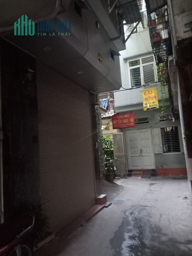 Bán Nhà Siêu Hiếm Phố Cổ Lò Đúc Quận Hai Bà Trưng DT30m2X5T Giá 3.25 tỷ