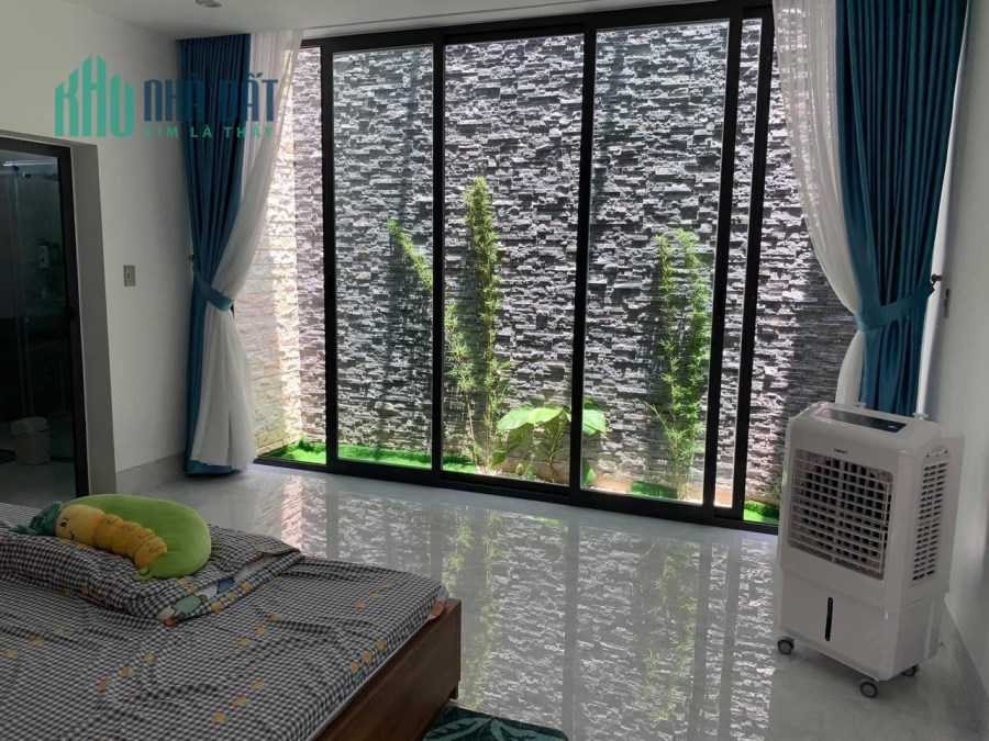 2 mặt hxh Nguyễn Văn Trỗi, 5 tầng, 6.8 x 10, khu VIP, 0932828672