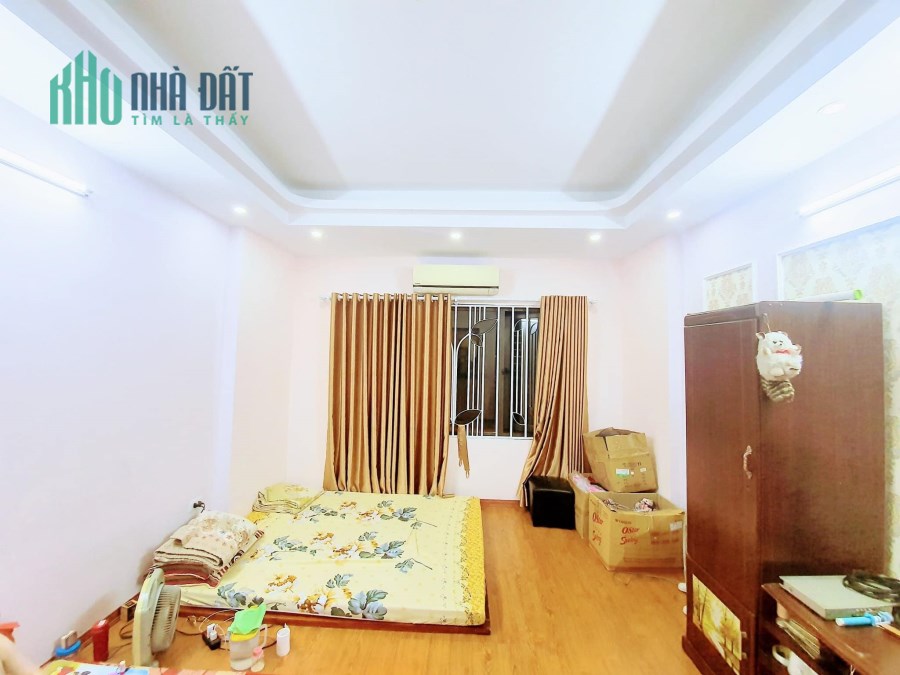 Bán Mảnh đất ngõ Phố Trường Chinh giá 2,6 tỷ, 20m2, Oto đỗ gần