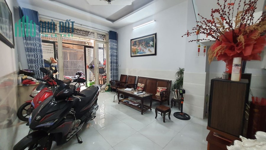 Bán nhà rẻ nhất quận Tân Phú - Sát mt Nguyễn Súy tiện kinh doanh mua bán - 60m2 giá chỉ 4.6 tỷ