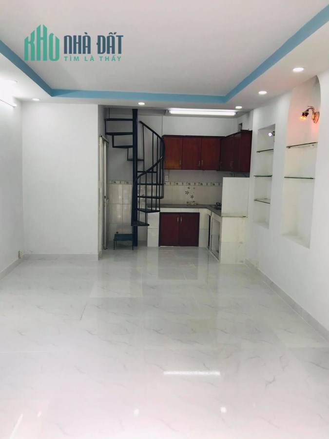 Bán nhà gấp HXH Thích Quảng Đức,1 trệt 1 lầu BTCT,25m2, ngang 4m chỉ 2ty250