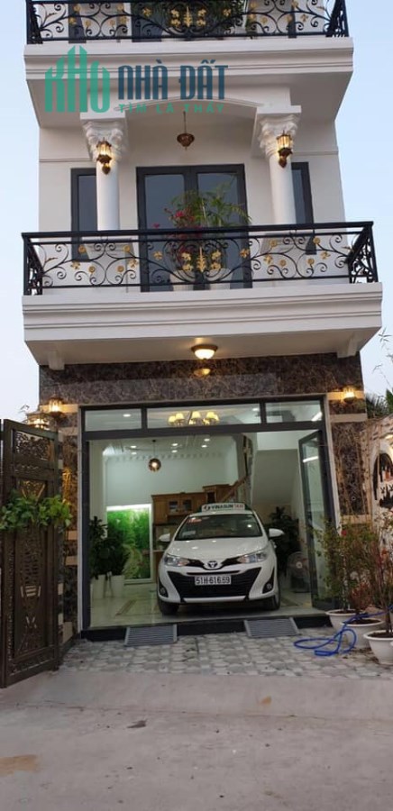 Chính chủ bán nhà riêng , hẻm 1 sẹt , 80m2, hoàn công, đường Huỳnh Tấn Phát, quận 7, lh 0387610701