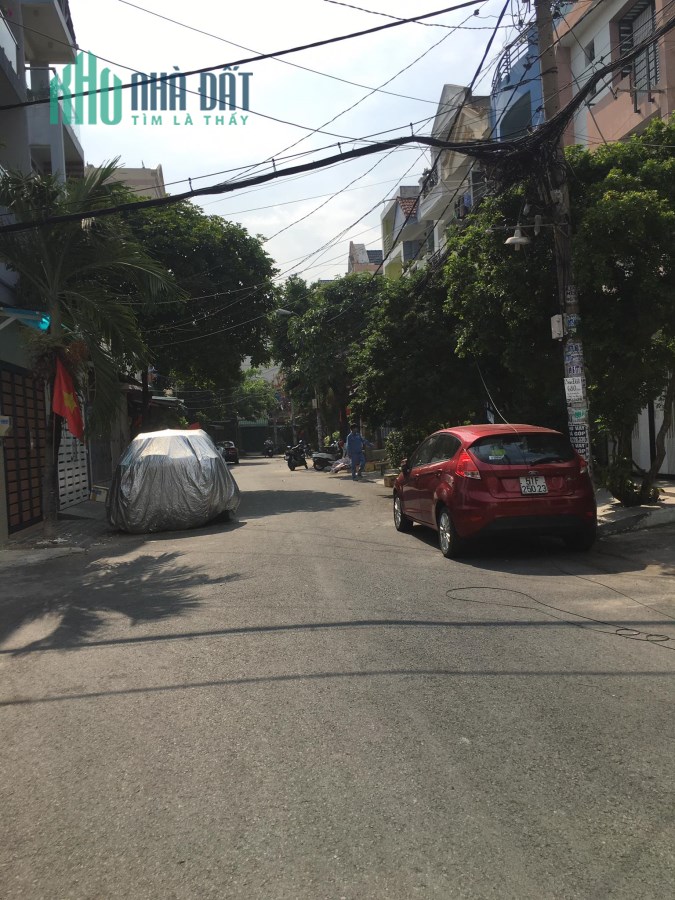 Biệt thự 2 mặt tiền Nguyễn Văn Khối(Cây Trâm) 3 tầng,giá 15.9 tỷ