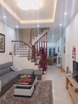 Dịch covit Cần bán gấp nhà 5 tầng, 45m2, hơn 4 tỷ, dòng tiền 25tr/th.