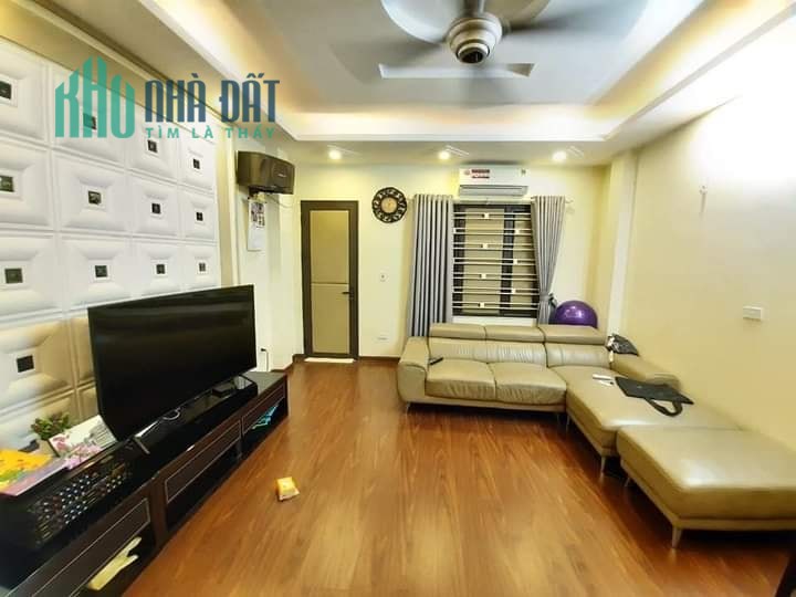 Phân lô quân đội Nguyễn Ngọc Nại - Hoàng Văn Thái 50m mt hơn 5m 6.9 tỷ nhà đẹp, ở ngay