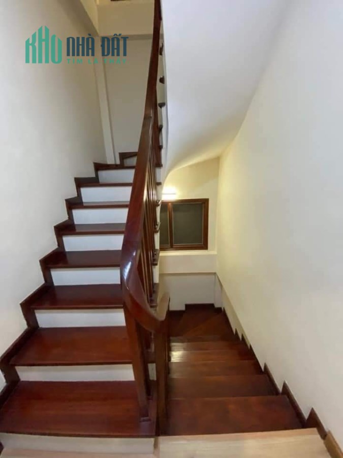 Phân lô quân đội Nguyễn Ngọc Nại - Hoàng Văn Thái 50m mt hơn 5m 6.9 tỷ nhà đẹp, ở ngay