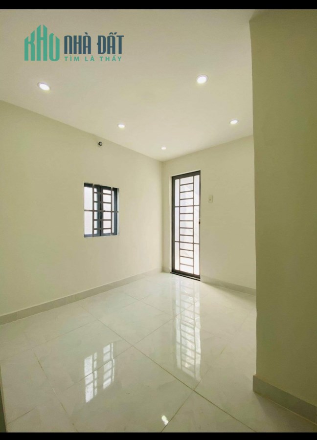 Nhà Gò Vấp 27m2  - Lô Góc Thông Thoáng Sát Mặt Tiền - Gía Cực Rẻ Chỉ 2 Tỷ. .