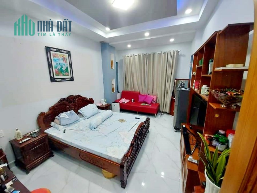 View CV-khu kinh doanh-Đường to như đường bay P10 Q.Tân Bình 83.4m2 11 tỷ