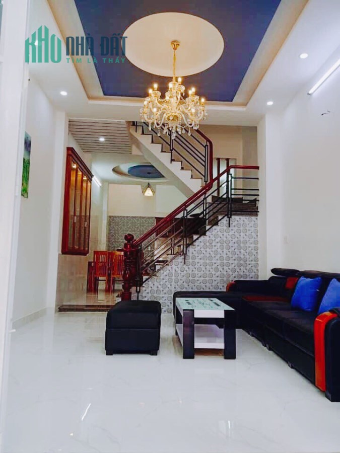 Nhà vào ở ngay Hoàng hoa Thám, 55m2 4 Tầng 5PN chỉ 5.3 tỷ
