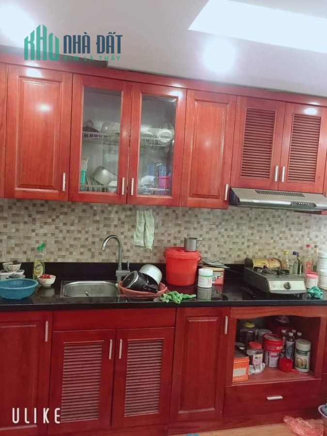 Cần bán gấp CHTT Phố Tây Sơn ( tầng 3) giá 2.05 tỷ, 80m2, đẹp, SĐCC