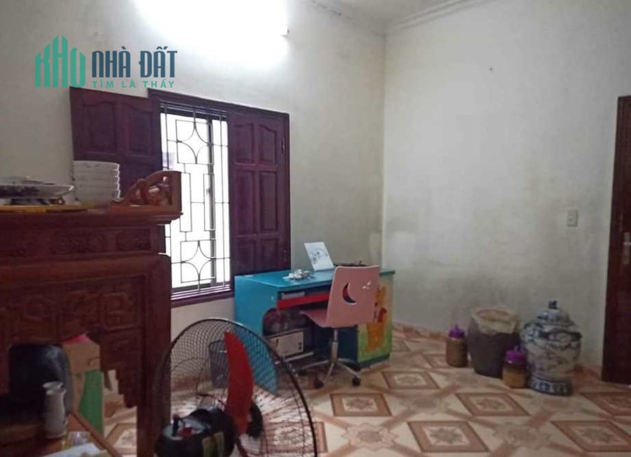 CC bán nhà mặt phố Chiến Thắng kéo dài, gần chợ, gần hồ Văn Quán 42m2 chỉ 3.88 tỷ. 0989626116