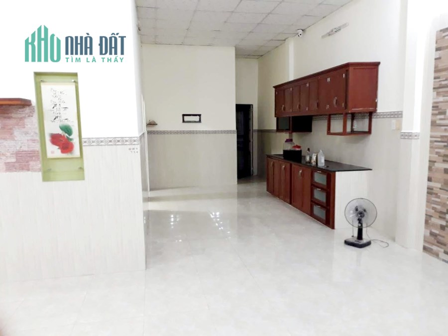 Nhà bán 6.7x13,5m, giá chỉ 3.9 tỷ hẻm xe hơi phường Thới An,Quận 12