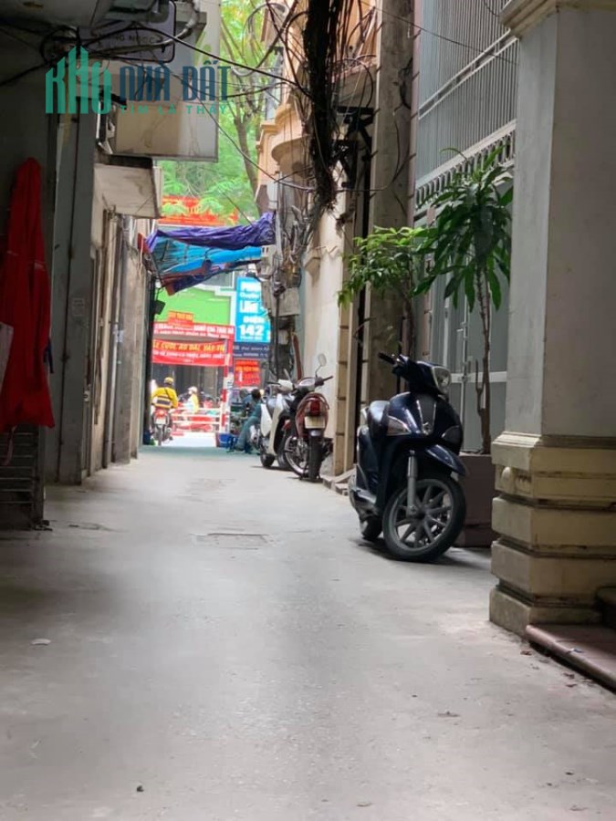 Bán nhà lô góc, phố Thái Hà, 38m2 *5T, kinh doanh, cách 1 NHÀ ra MP.