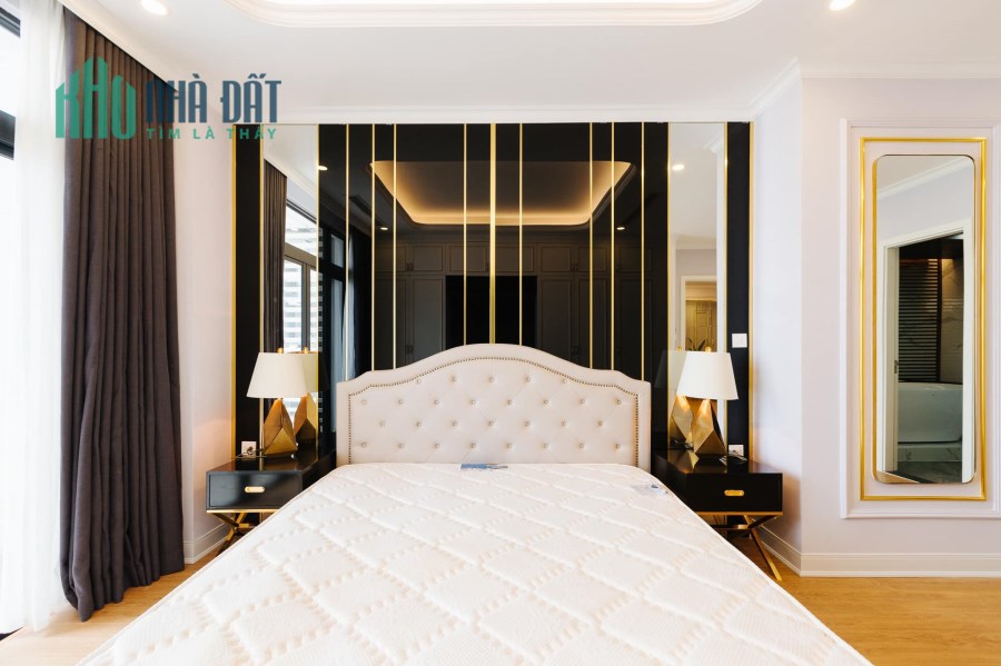 Bán gấp nhà Mặt phố Âu Cơ giá 15.5 tỷ, 58mx4 tầng, Kinh doanh lớn