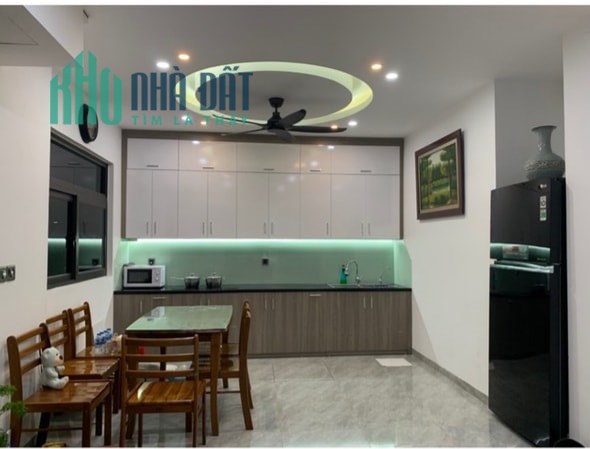 BÁN NHÀ NGUYỄN SƠN - ÔTÔ - THANG MÁY - FULL NỘI THẤT - 60M 6.7TỶ LONG BIÊN QUẬN
