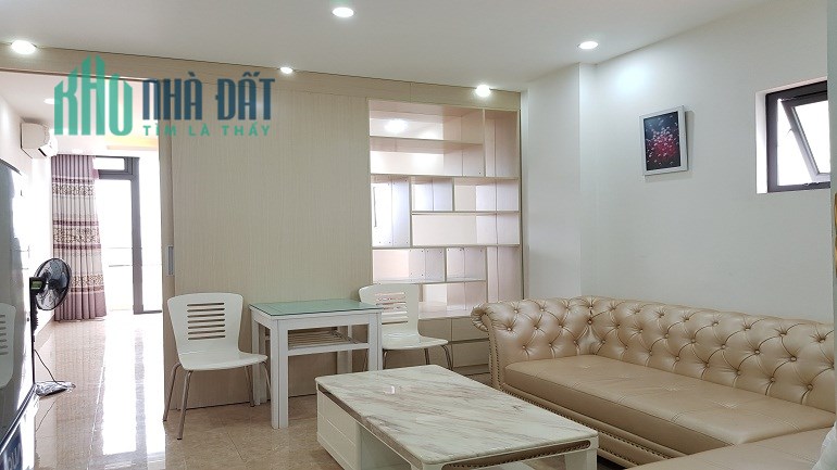 Cho thuê căn hộ dịch vụ tại Trịnh Công Sơn, Tây Hồ, 50m2, 1PN, ban công, đầy đủ nội thất