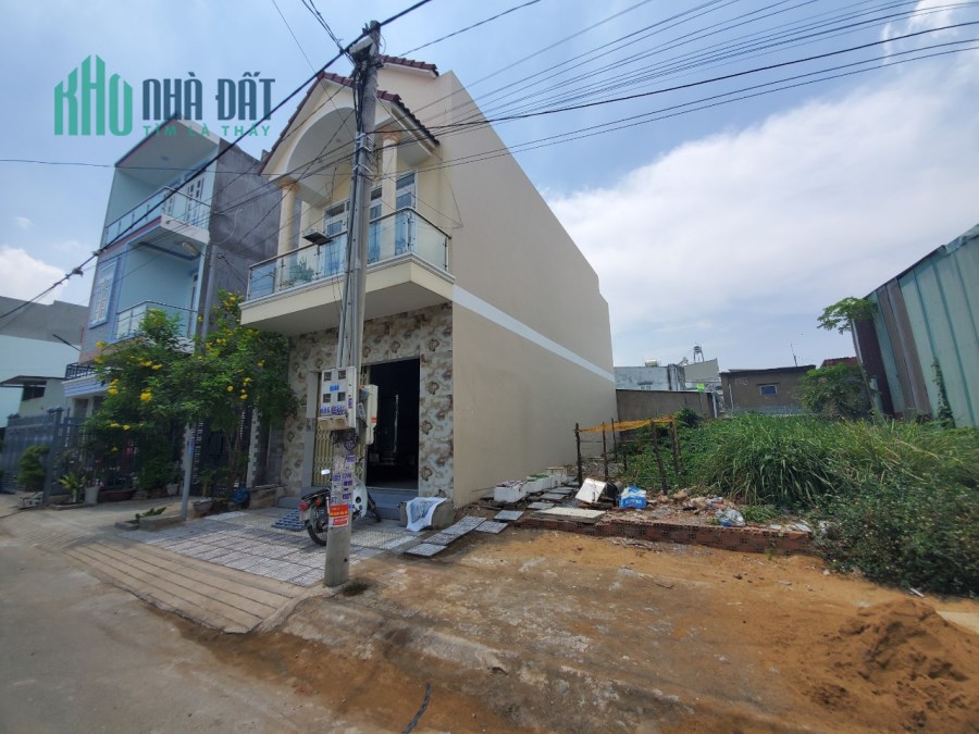 Bán đất Bùi Hữu Nghĩa, Tân Vạn, B Hòa: 4,8 x 15m, giá: 2,4 tỷ